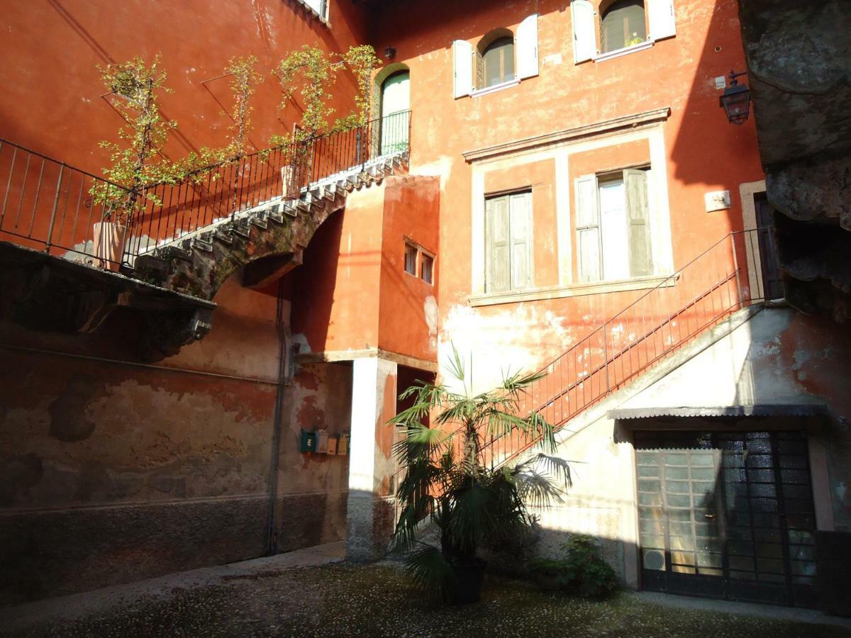 Casa Vacanze Centro Storico Verona Exterior photo